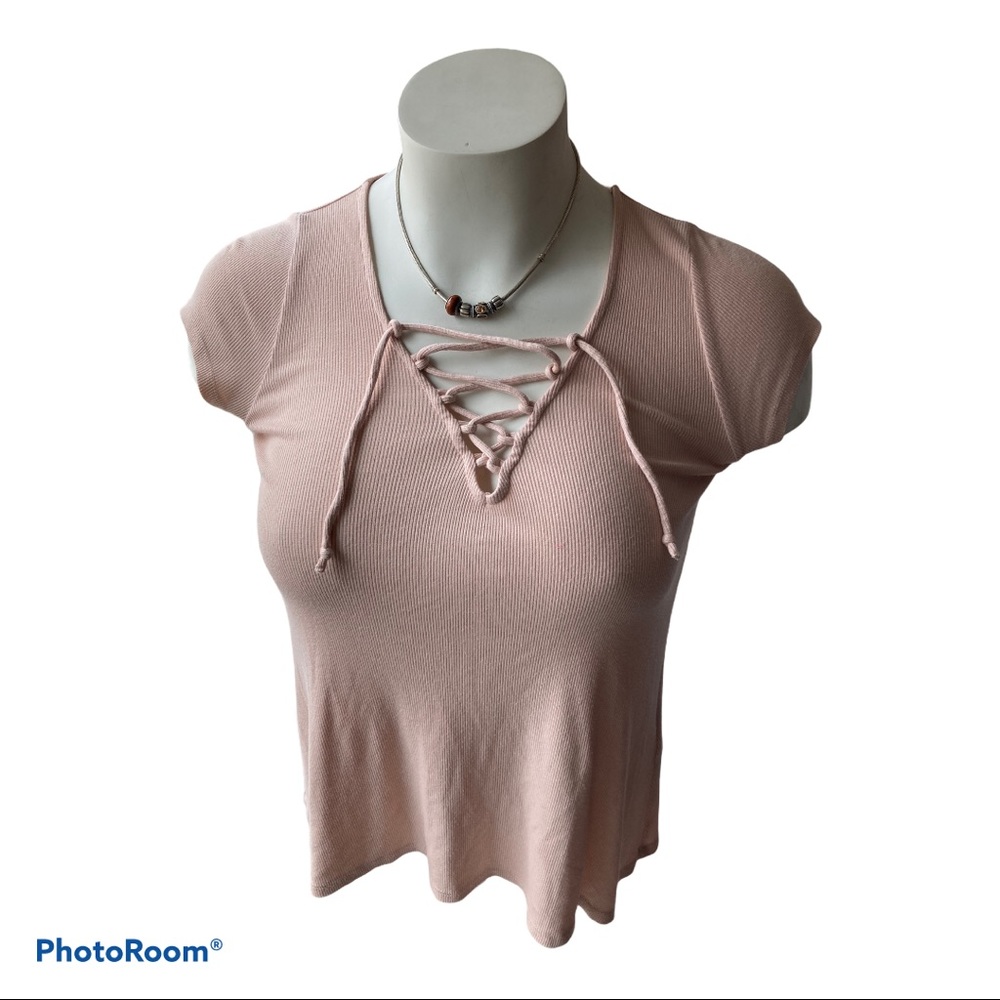 Hollister peach 🍑 colored  short sleeve  top M